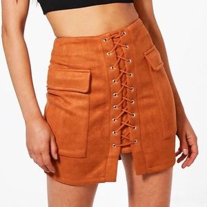 Suede skirt (Boohoo)